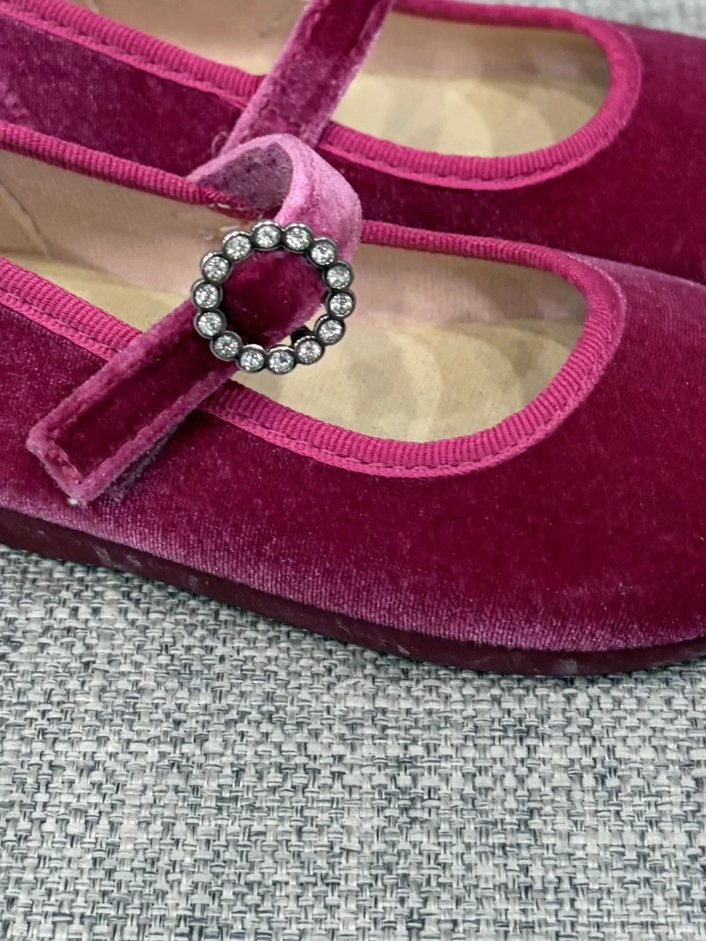 Childrenchic size 23 (similar to size 7) VGUC Velvet Mary Jane Dress Shoes